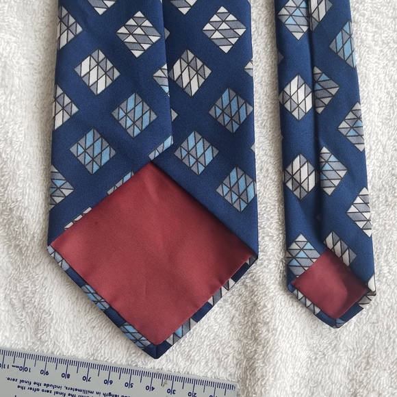 Gimbels Necktie / Suit Tie Blue Silk - Picture 6 of 15